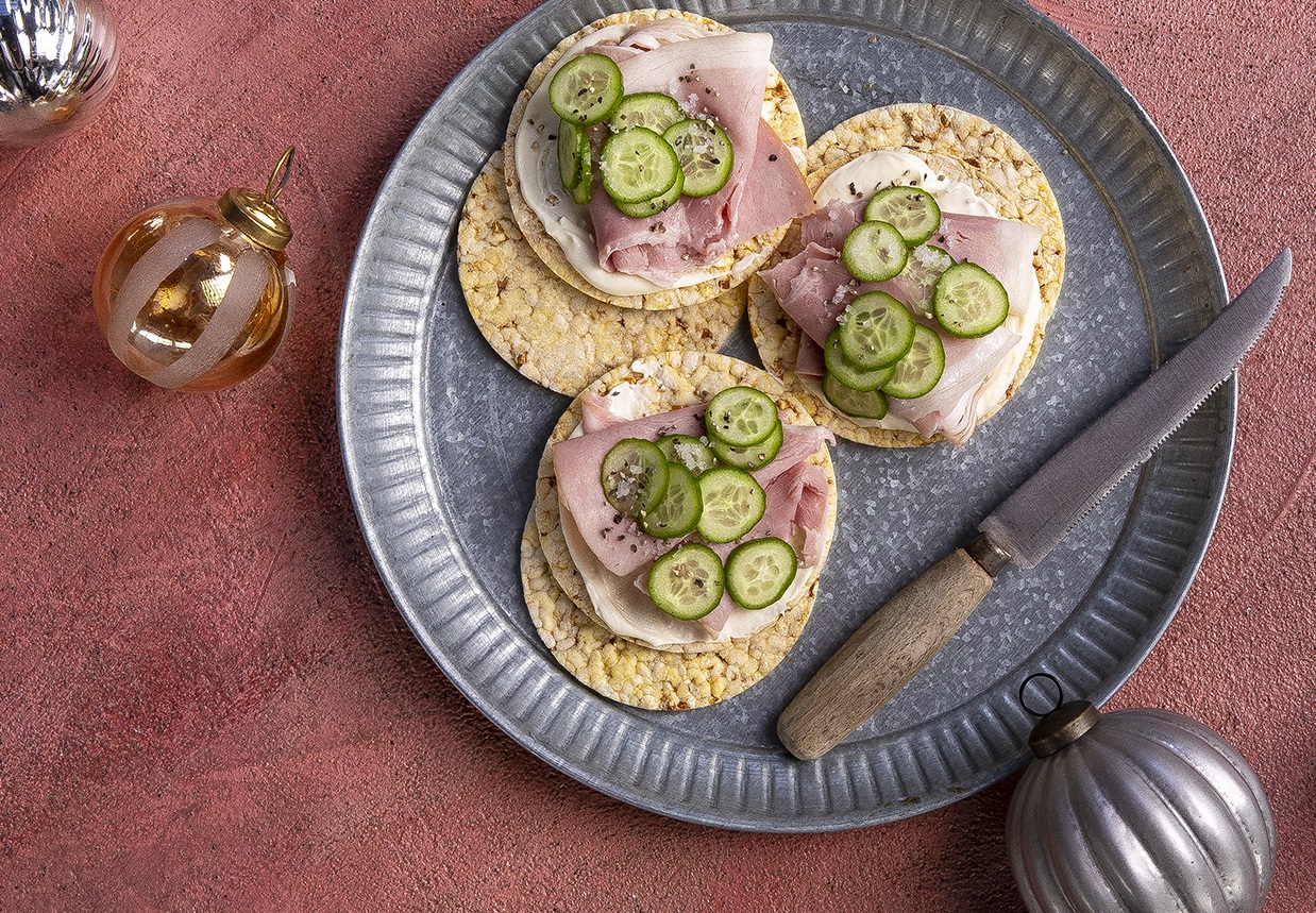 Cream Cheese, Ham & Cucumber Corn Thins